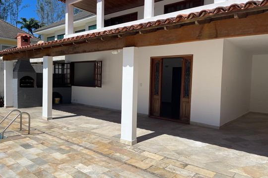 Casa de Condomínio à venda com 5 quartos, 460m² em Barra da Tijuca, Rio de Janeiro