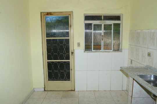 Cozinha de casa à venda com 1 quarto, 63m² em Goiânia, Belo Horizonte