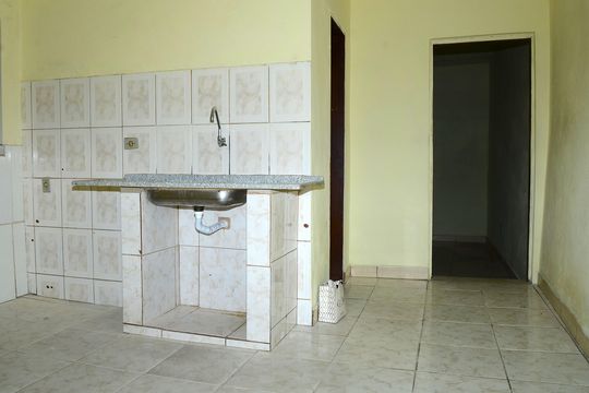 Cozinha de casa à venda com 1 quarto, 63m² em Goiânia, Belo Horizonte