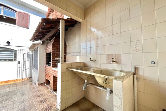 Área de Serviço de casa à venda com 3 quartos, 350m² em Jabaquara, São Paulo