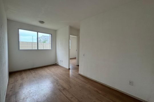 Sala de apartamento à venda com 2 quartos, 42m² em Jardim Boa Vista (zona Oeste), Osasco