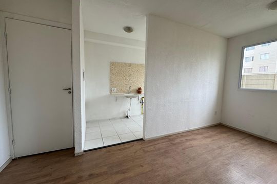 Sala de apartamento à venda com 2 quartos, 42m² em Jardim Boa Vista (zona Oeste), Osasco