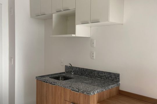 Cozinha de kitnet/studio à venda com 1 quarto, 29m² em Butantã, São Paulo