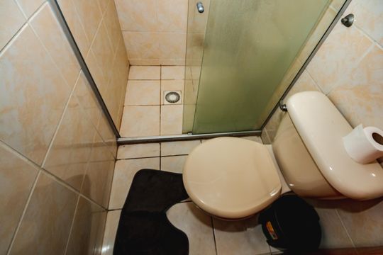 Banheiro de apartamento para alugar com 3 quartos, 69m² em Guarani, Belo Horizonte