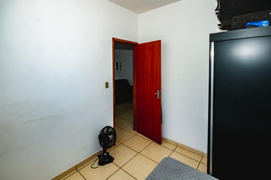 Quarto 3 de apartamento para alugar com 3 quartos, 69m² em Guarani, Belo Horizonte