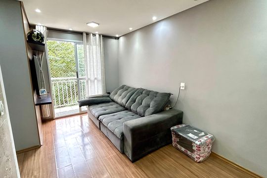 Sala de apartamento à venda com 2 quartos, 47m² em Jardim Bela Vista, Guarulhos
