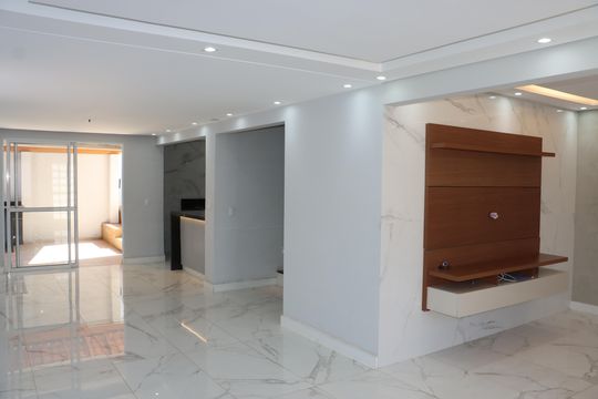 Casa de Condomínio para alugar com 4 quartos, 140m² em Jardim Belizário, Cotia