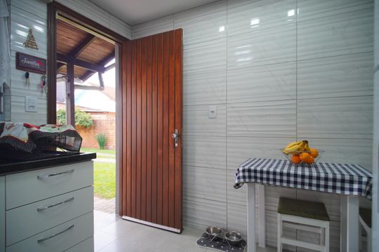 Cozinha de casa à venda com 2 quartos, 70m² em Rio dos Sinos, São Leopoldo