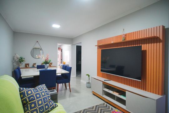 Sala de casa à venda com 2 quartos, 70m² em Rio dos Sinos, São Leopoldo