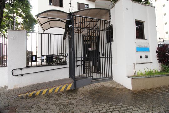 Portaria de apartamento para alugar com 2 quartos, 70m² em Jardim Vale do Sol, São José dos Campos