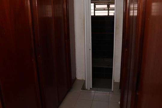 Closet de casa à venda com 3 quartos, 432m² em Setor Aeroporto, Goiânia