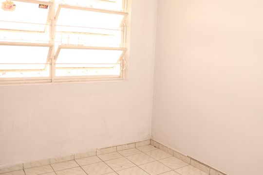 Quarto de casa à venda com 3 quartos, 432m² em Setor Aeroporto, Goiânia