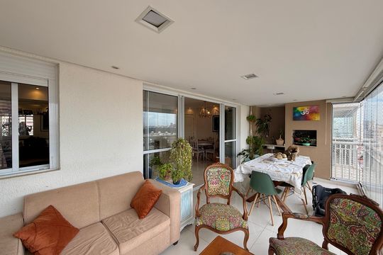 Varanda de apartamento à venda com 3 quartos, 130m² em Chácara Santo Antônio (zona Sul), São Paulo
