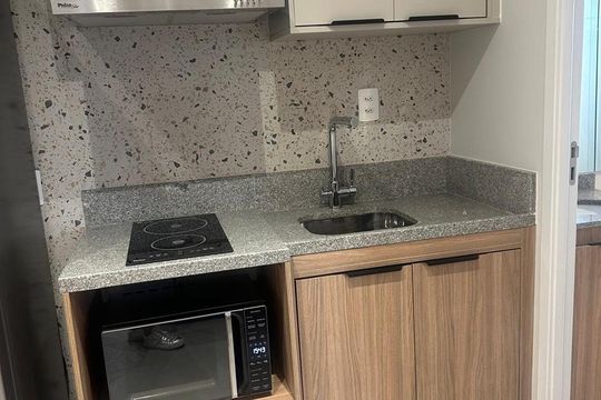 Banheiro de apartamento à venda com 1 quarto, 27m² em Moema, São Paulo