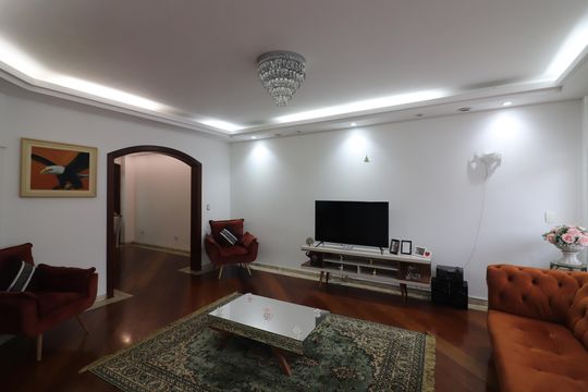 Sala  de casa à venda com 5 quartos, 580m² em Bairro dos Casa, São Bernardo do Campo