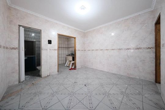 Casa à venda com 5 quartos, 244m² em Parque Cisper, São Paulo
