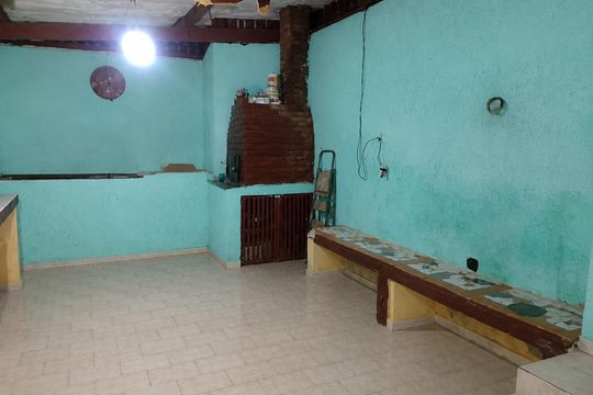 Área externa de casa para alugar com 1 quarto, 100m² em Estância São Luís, Suzano