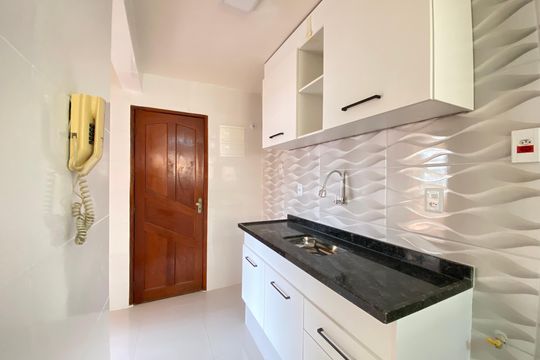 Apartamento à venda com 2 quartos, 65m² em Pilares, Rio de Janeiro