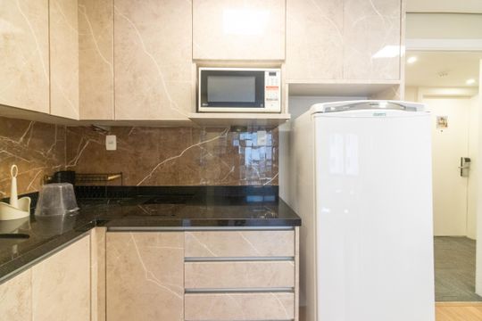 Cozinha de apartamento para alugar com 1 quarto, 38m² em Planalto Paulista, São Paulo