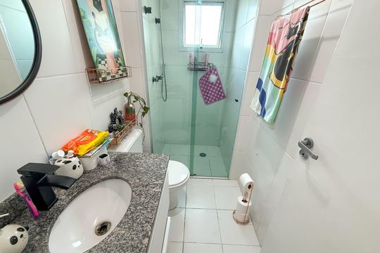 Banheiro de apartamento à venda com 2 quartos, 62m² em Vila das Merces, São Paulo