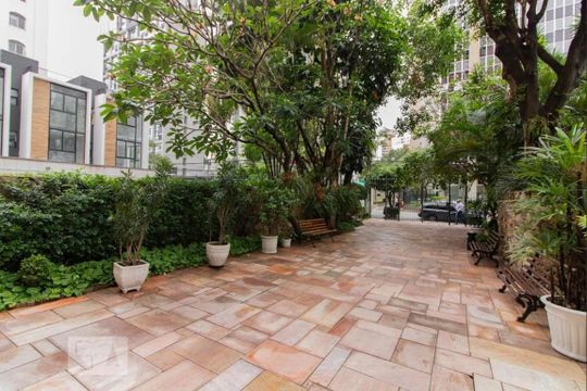 Área comum de apartamento para alugar com 2 quartos, 76m² em Vila Olímpia, São Paulo