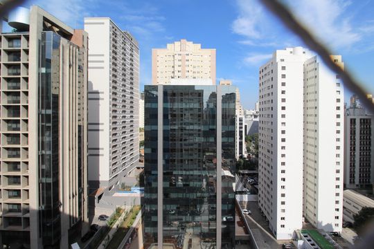 Vista de apartamento para alugar com 2 quartos, 76m² em Vila Olímpia, São Paulo