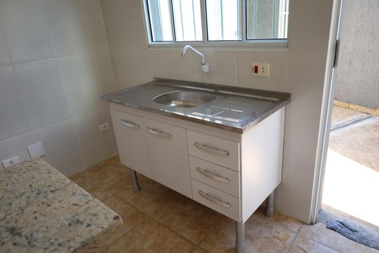 Casa para alugar com 1 quarto, 40m² em Vila Campo Grande, São Paulo