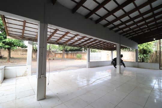 Varanda de casa para alugar com 5 quartos, 300m² em Chácaras Panorama, Uberlândia