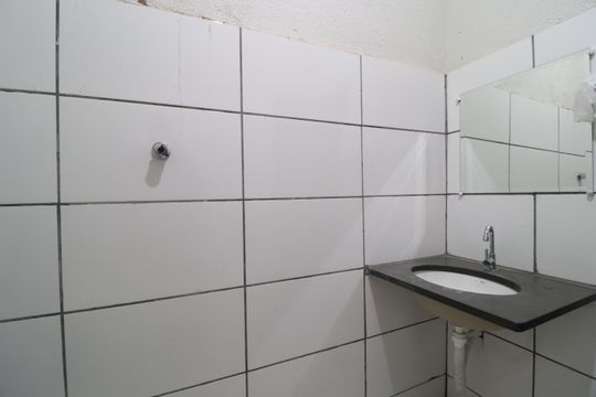 Banheiro Social 2 de casa para alugar com 5 quartos, 300m² em Chácaras Panorama, Uberlândia