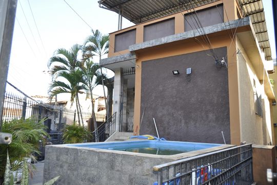 Casa de Condomínio à venda com 8 quartos, 120m² em Méier, Rio de Janeiro
