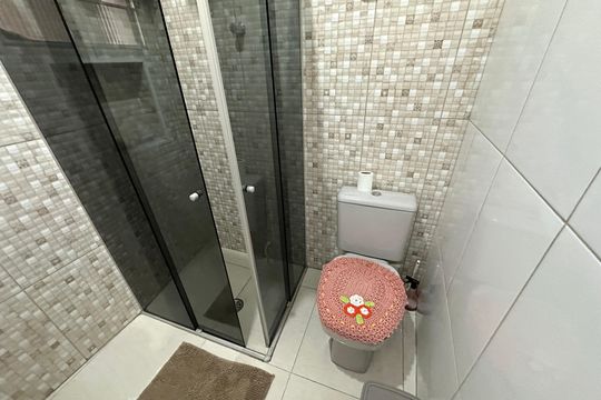 Banheiro de casa à venda com 2 quartos, 144m² em Cidade São Pedro - Gleba A, Santana de Parnaíba