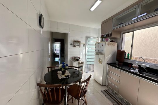 Cozinha de casa à venda com 2 quartos, 144m² em Cidade São Pedro - Gleba A, Santana de Parnaíba
