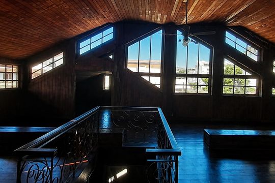 Casa para alugar com 5 quartos, 540m² em Partenon, Porto Alegre