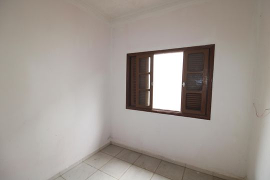 Quarto 2 de casa para alugar com 2 quartos, 180m² em Casa Verde Alta, São Paulo