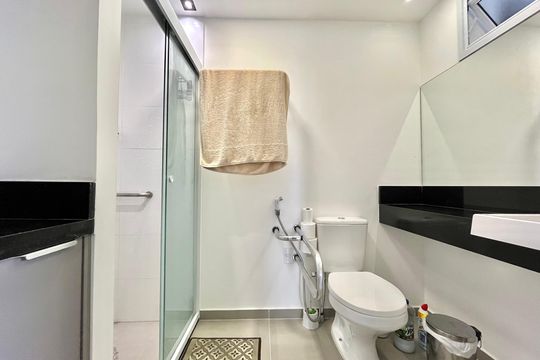 Banheiro de kitnet/studio à venda com 1 quarto, 32m² em Vila da Saúde, São Paulo