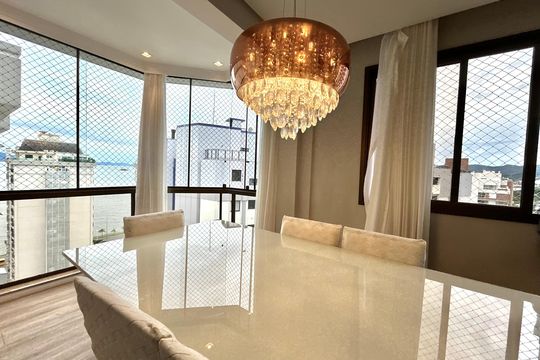 Sala de Jantar de apartamento para alugar com 4 quartos, 260m² em Agronômica, Florianópolis