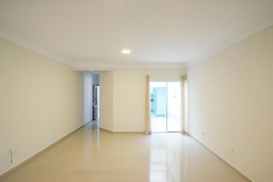 Sala de casa para alugar com 3 quartos, 273m² em Olímpico, São Caetano do Sul