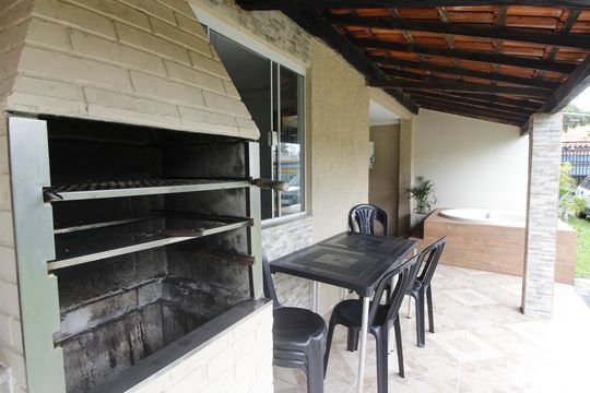 Casa de Condomínio para alugar com 3 quartos, 120m² em Jardim Olinda, Cabo Frio