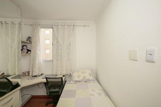 Quarto 2 de apartamento para alugar com 2 quartos, 44m² em Vila Pirajussara, São Paulo