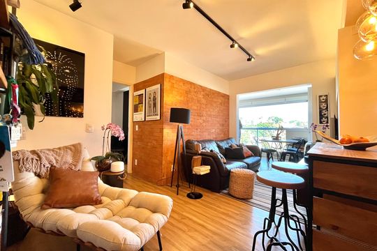 Apartamento à venda com 2 quartos, 77m² em Jardim Prudência, São Paulo