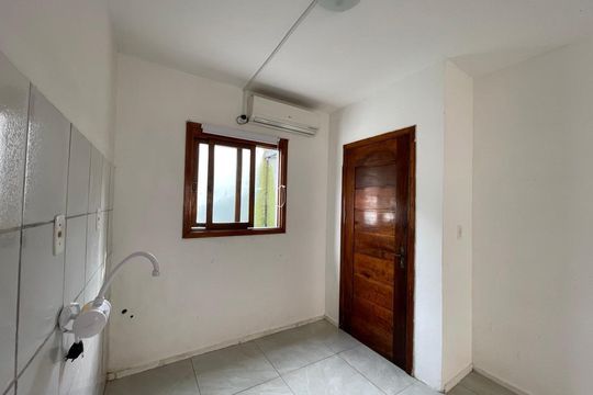 Casa de Condomínio à venda com 2 quartos, 62m² em Rondônia, Novo Hamburgo