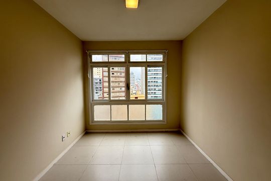 Apartamento para alugar com 2 quartos, 90m² em Santa Ifigênia, São Paulo
