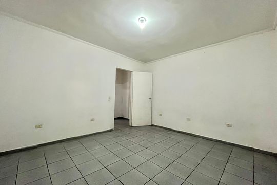 Quarto de apartamento para alugar com 1 quarto, 42m² em Vila Clara, São Paulo