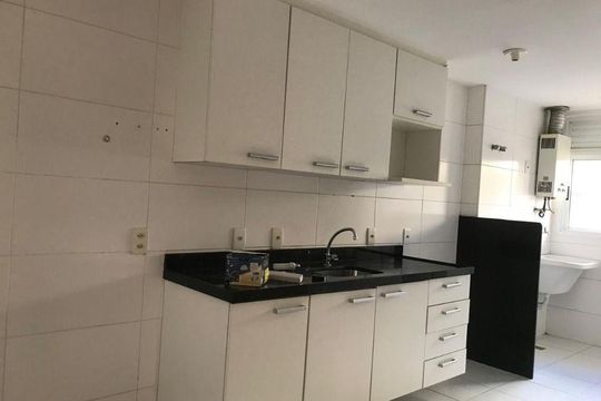 Apartamento à venda com 2 quartos, 119m² em Itacoatiara, Niterói