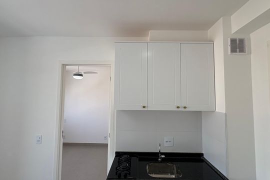 Apartamento para alugar com 1 quarto, 25m² em Cambuci, São Paulo