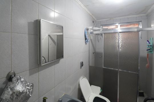 Banheiro de casa à venda com 2 quartos, 88m² em Vila Nova Mazzei, São Paulo