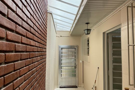 Casa à venda com 3 quartos, 307m² em Bela Vista, Osasco