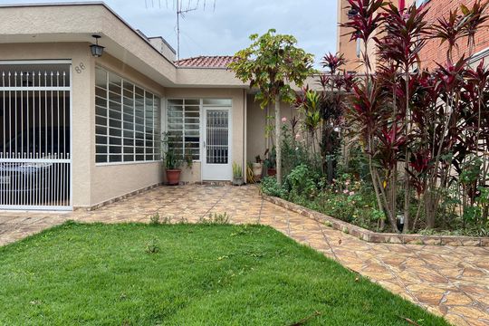 Casa à venda com 3 quartos, 307m² em Bela Vista, Osasco