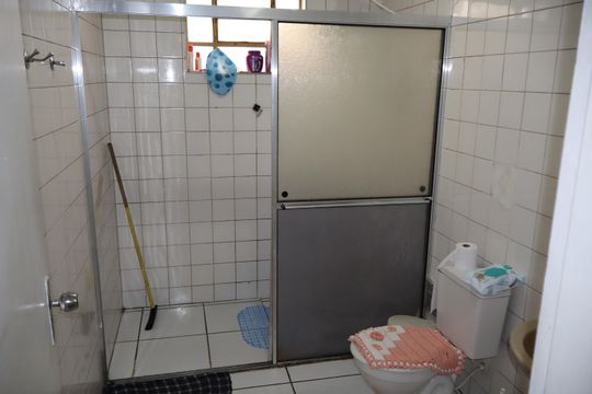 Banheiro de casa à venda com 3 quartos, 130m² em Vila Nova Utinga, São Paulo