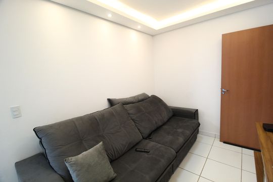 Sala de apartamento para alugar com 2 quartos, 60m² em Granada, Uberlândia